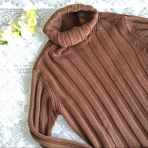 BR merino Wool Turtle Neck Sweater